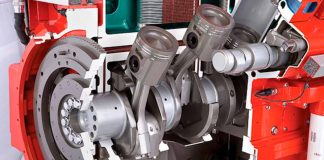 Поступление на склад запчастей для ремонта двигателя Cummins и Komatsu