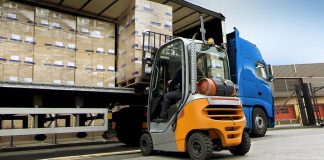 Водяной насос Komatsu (Комацу) и водяной насос Cummins (Камминз)