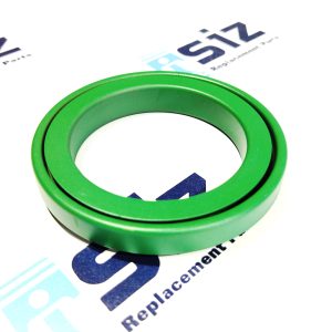 RE543639, RE542195, RE529775 Сальник коленвала передний John Deere 6090