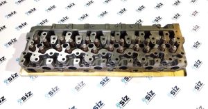 RE553421, R519581 Головка блока John Deere 6068 (24 клап.)