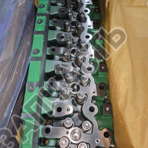 RE553421, R519581 Головка блока John Deere 6068 (24 клап.)