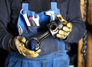 Поршень Komatsu